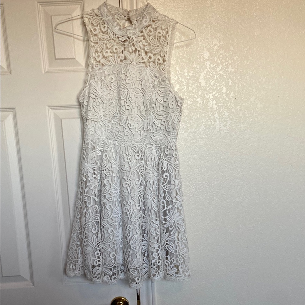 Elegant White Lace Dress